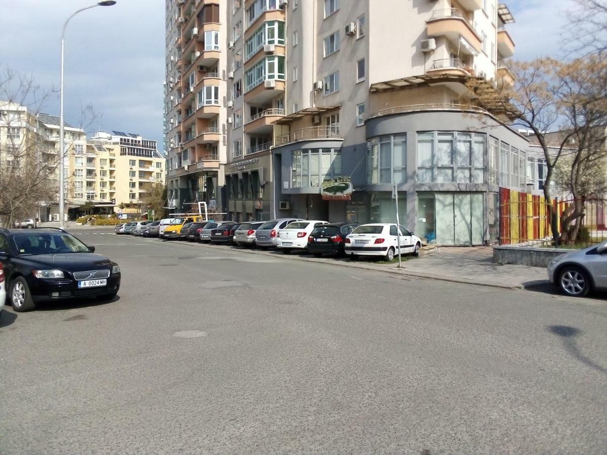 Апартамент Зорница Διαμέρισμα Μπουργκάς Εξωτερικό φωτογραφία