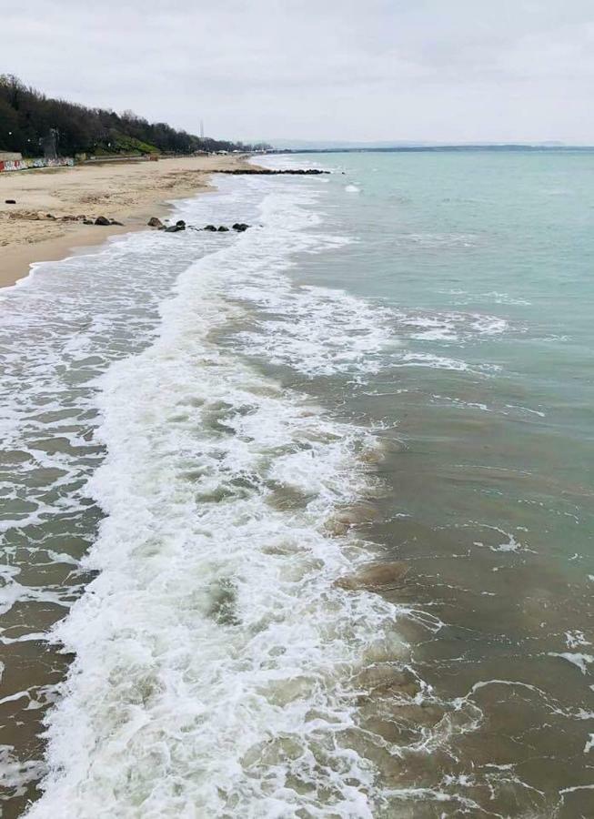 Апартамент Зорница Διαμέρισμα Μπουργκάς Εξωτερικό φωτογραφία